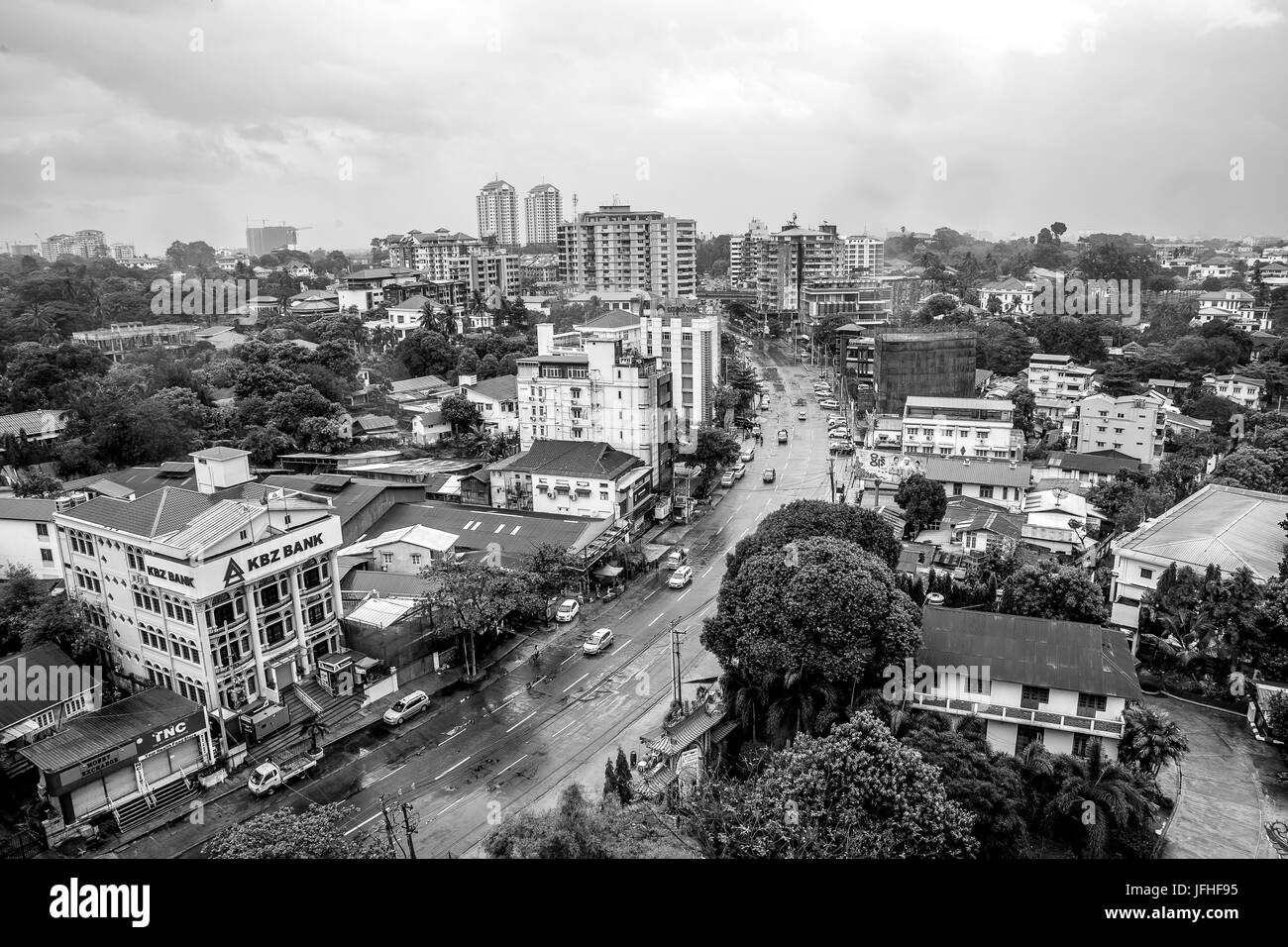 Yangon / Città Ragoon street view townscape dall'alto - Panoramica - posto per visitare il Myanmar/Birmania Foto Stock