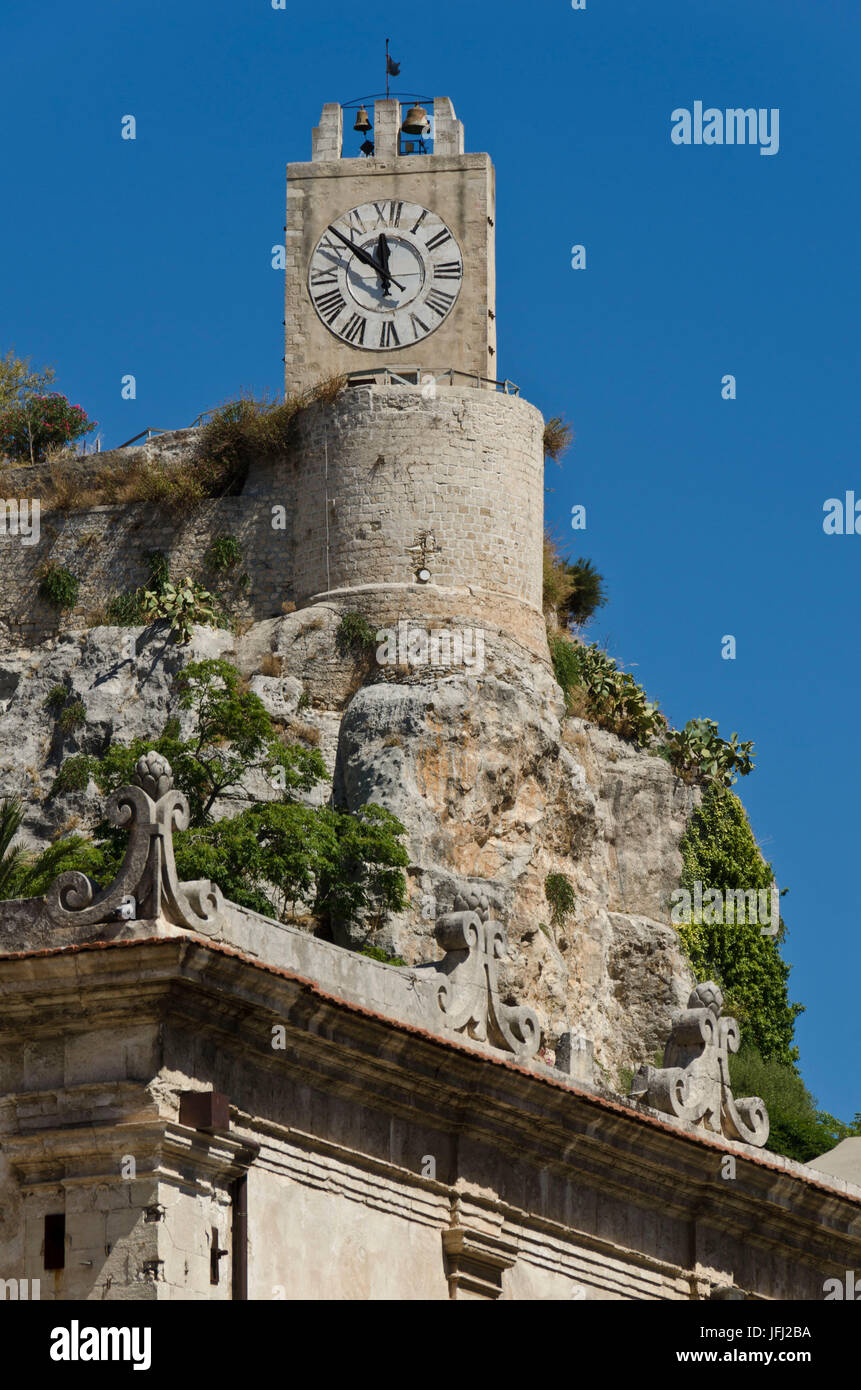 L'Italia, il sud dell'Italia, della Sicilia, della Sicilia, in provincia di Ragusa, Modica, Corso Umberto Foto Stock