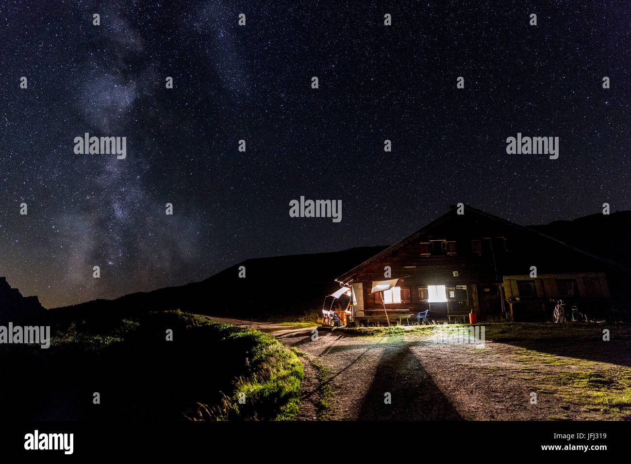 Idillio sull'alp Lüsch nel Cantone dei Grigioni Foto Stock