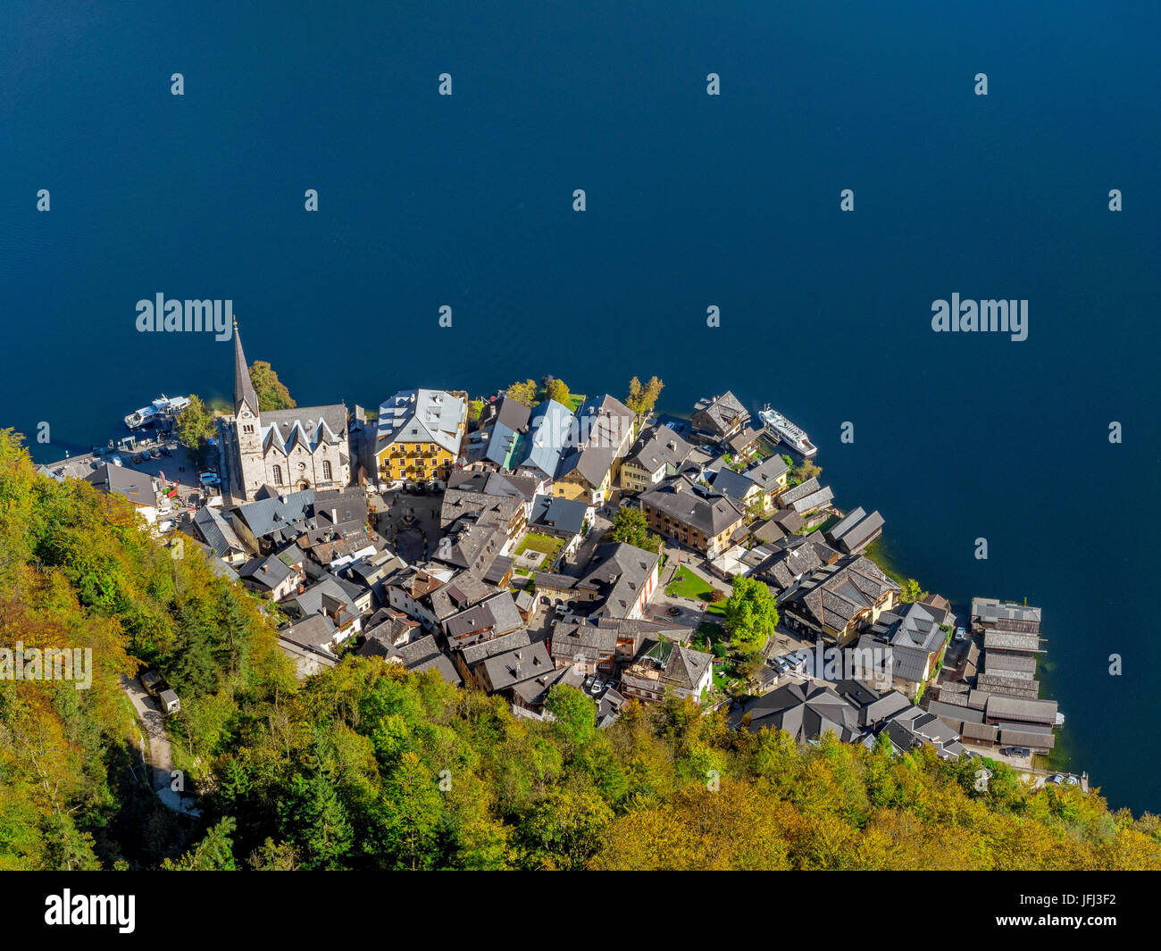 Hallstatt, patrimonio mondiale dell UNESCO, lago Hallstätter, Salzkammergut, Austria superiore, Austria, Europa Foto Stock