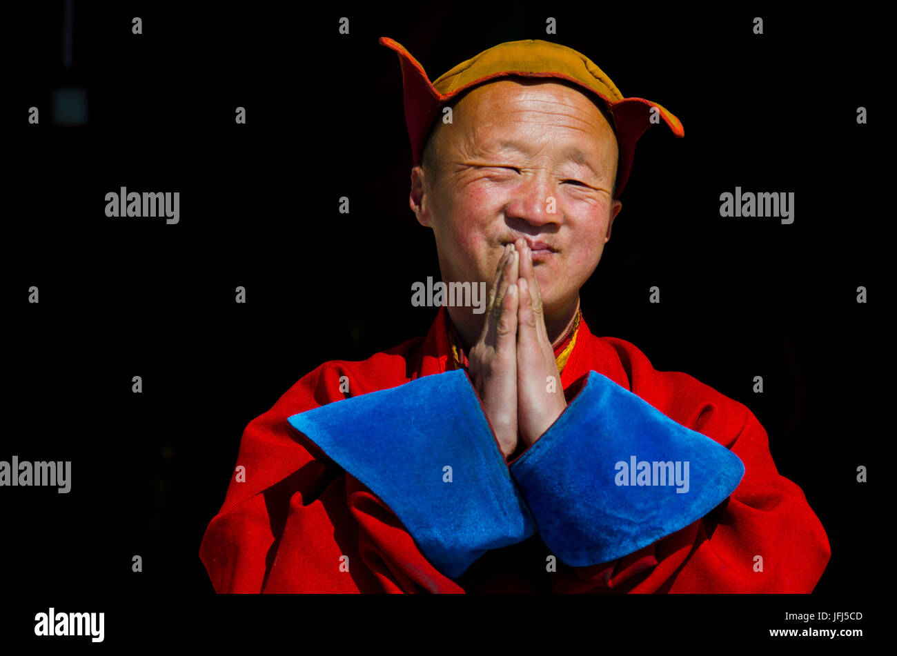 In Mongolia e in Asia centrale, Tsetserleg, tempio Galdan Zuu nella collina Bulgan Uul, monaco, ritratto Foto Stock