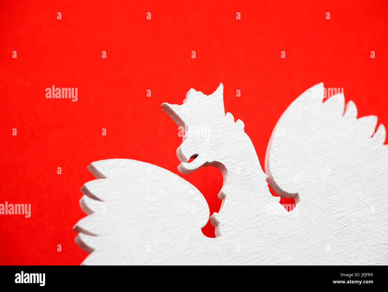 Il polacco stemma su sfondo rosso Foto Stock