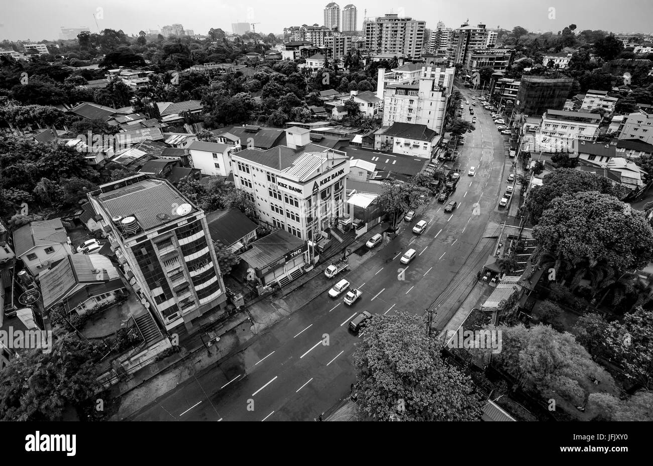 Yangon / Città Ragoon street view townscape dall'alto - Panoramica - posto per visitare il Myanmar/Birmania Foto Stock