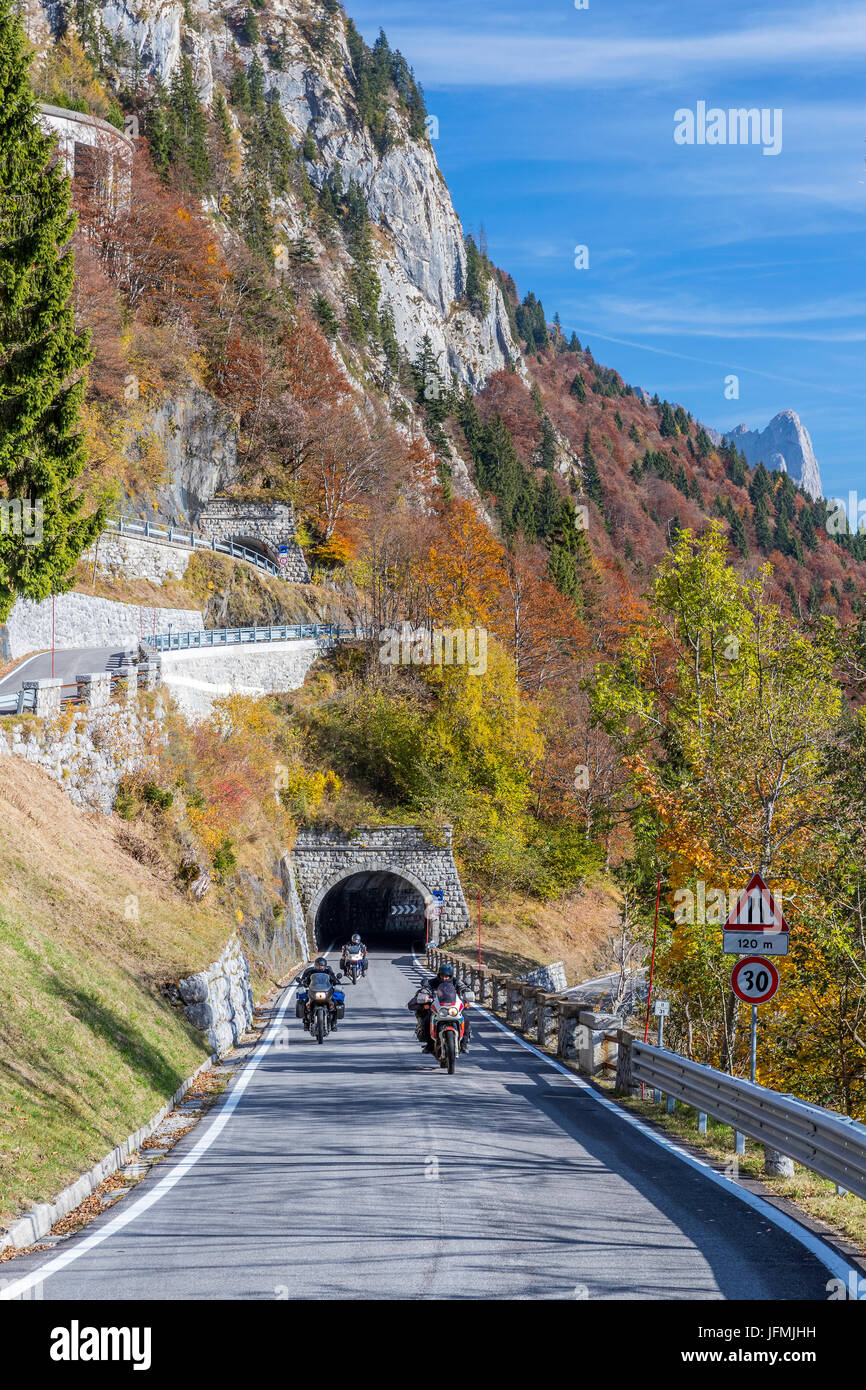 Passo di Monte Croce Carnico nelle Alpi Carniche, Paluzza, provincia di  Udine, regione Friuli Venezia Giulia, Italia, Europa Foto stock - Alamy
