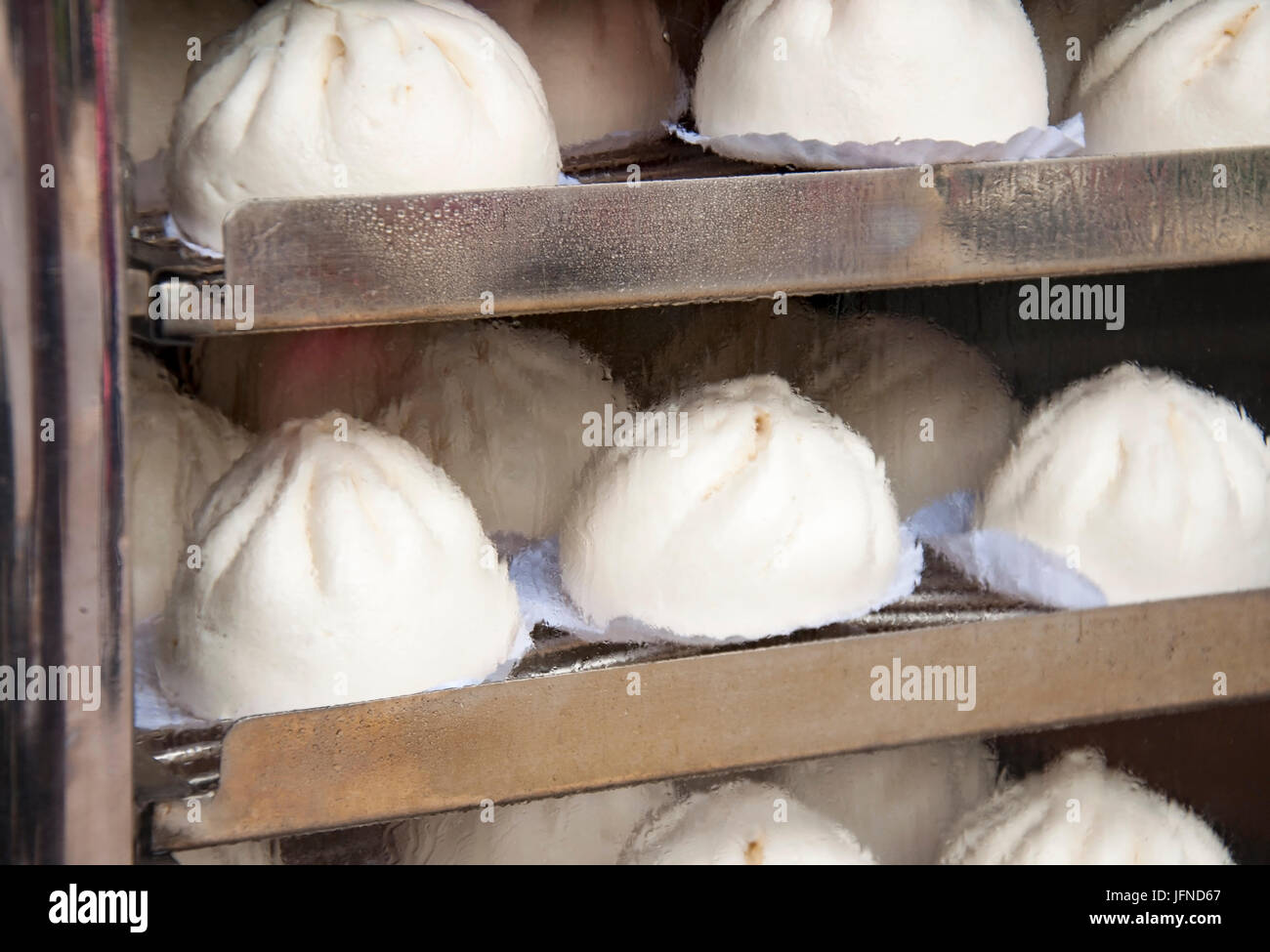 Pasto di cibo. Sulla strada in Vietnam. Tonificante.Banh Bao. Foto Stock