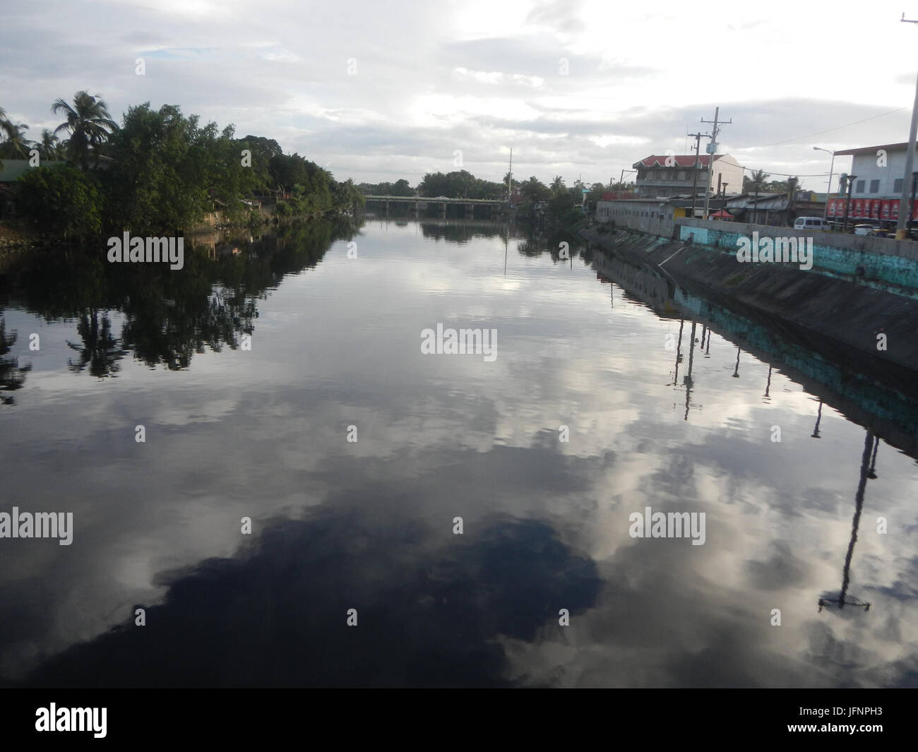 01339jfBocaue Bulacan cavalcavia BiơB1ang 5nd MacArthur Highwayfvf Foto Stock