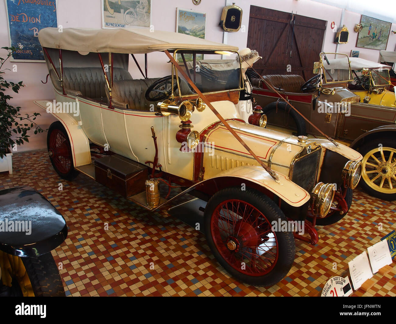 1912 Brasier C10, 4cil 12cv, carrosserie RHEDA à Ivry, al Musée Automobile de Vendée pic-3 Foto Stock