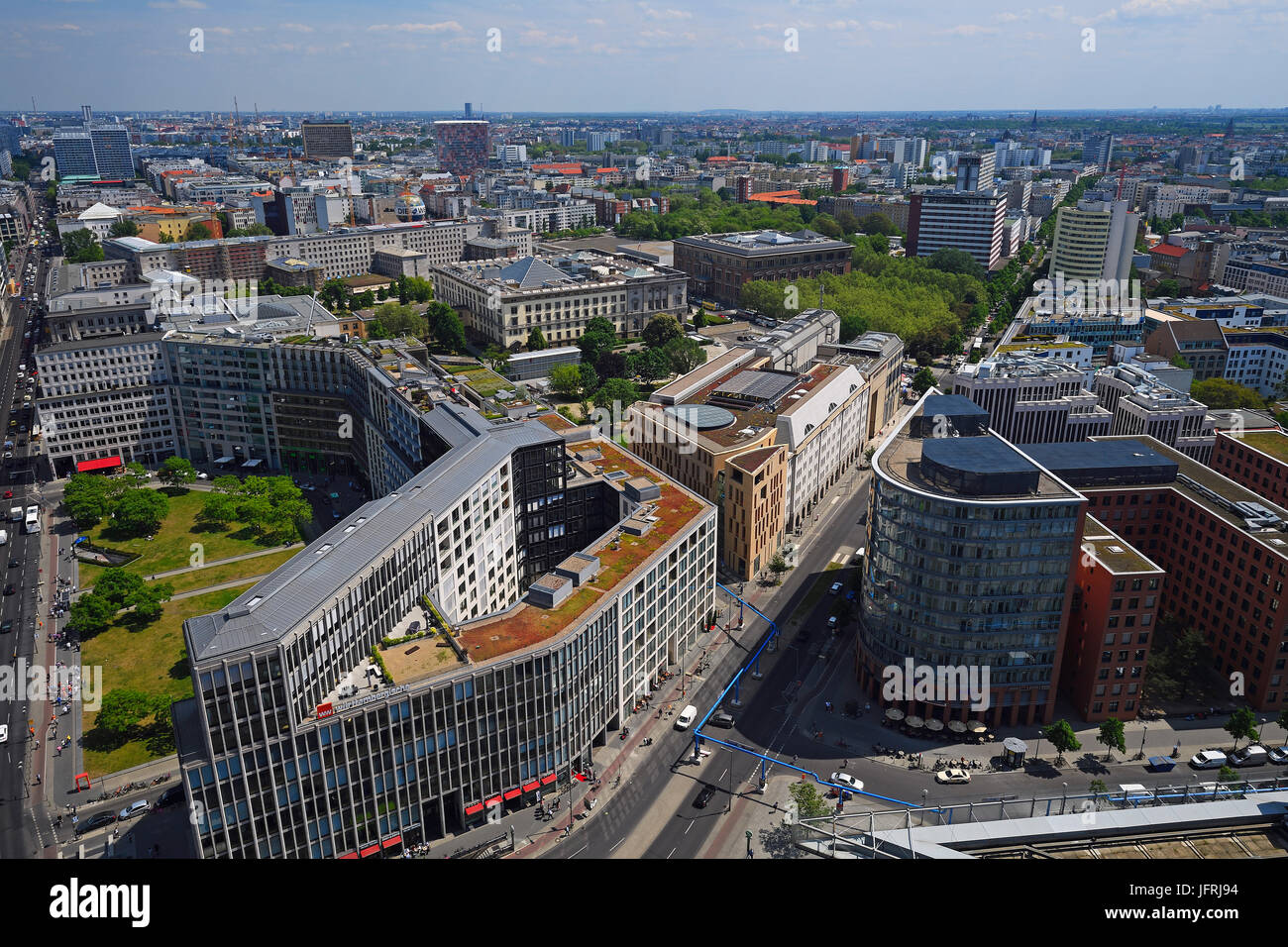 Vista dalla Potsdamer Platz in direzione di Neukölln, Berlino, il Tiergarten, Germania Foto Stock