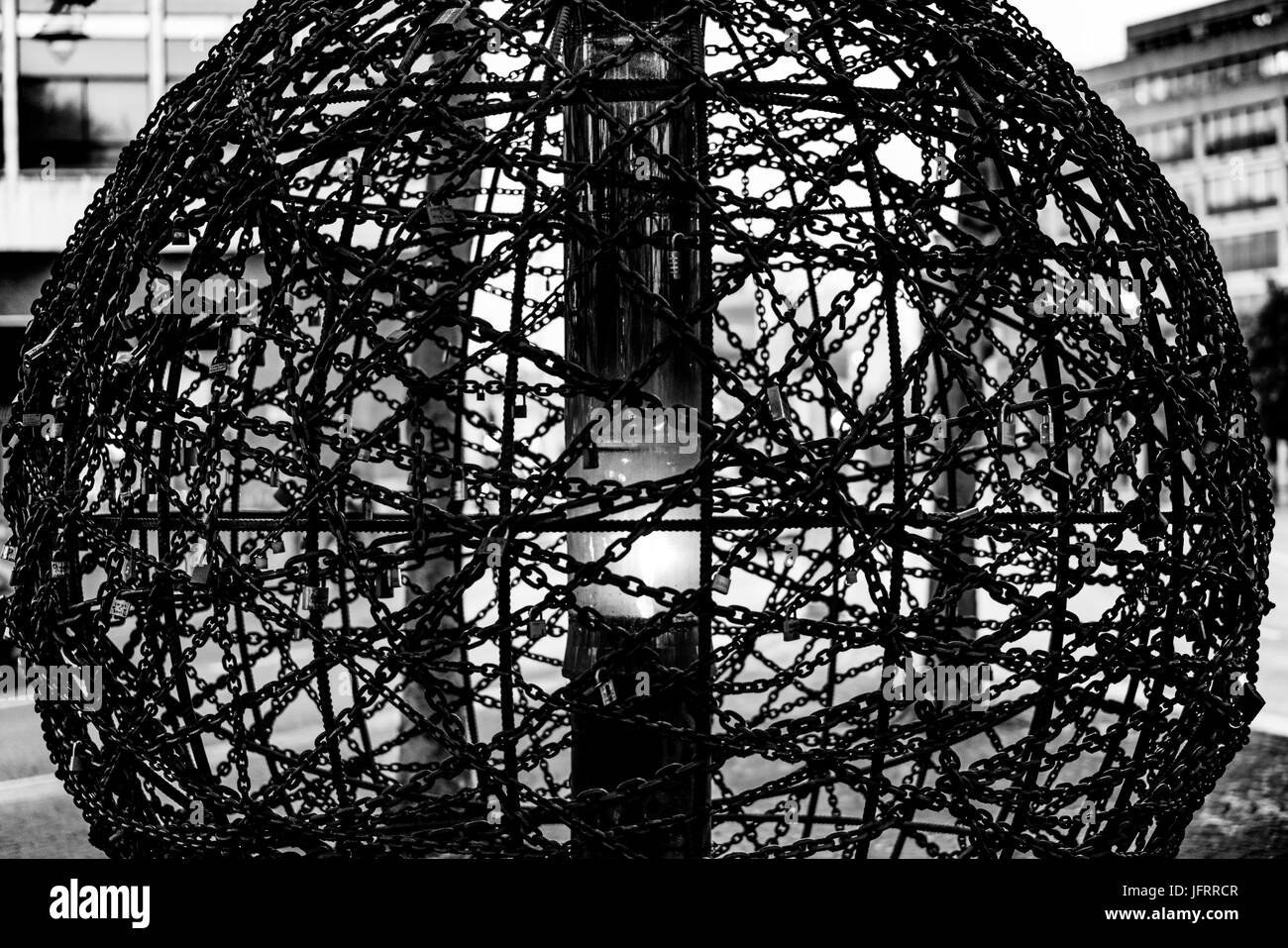 Fiamma in catene a Dublino, Irlanda Foto Stock