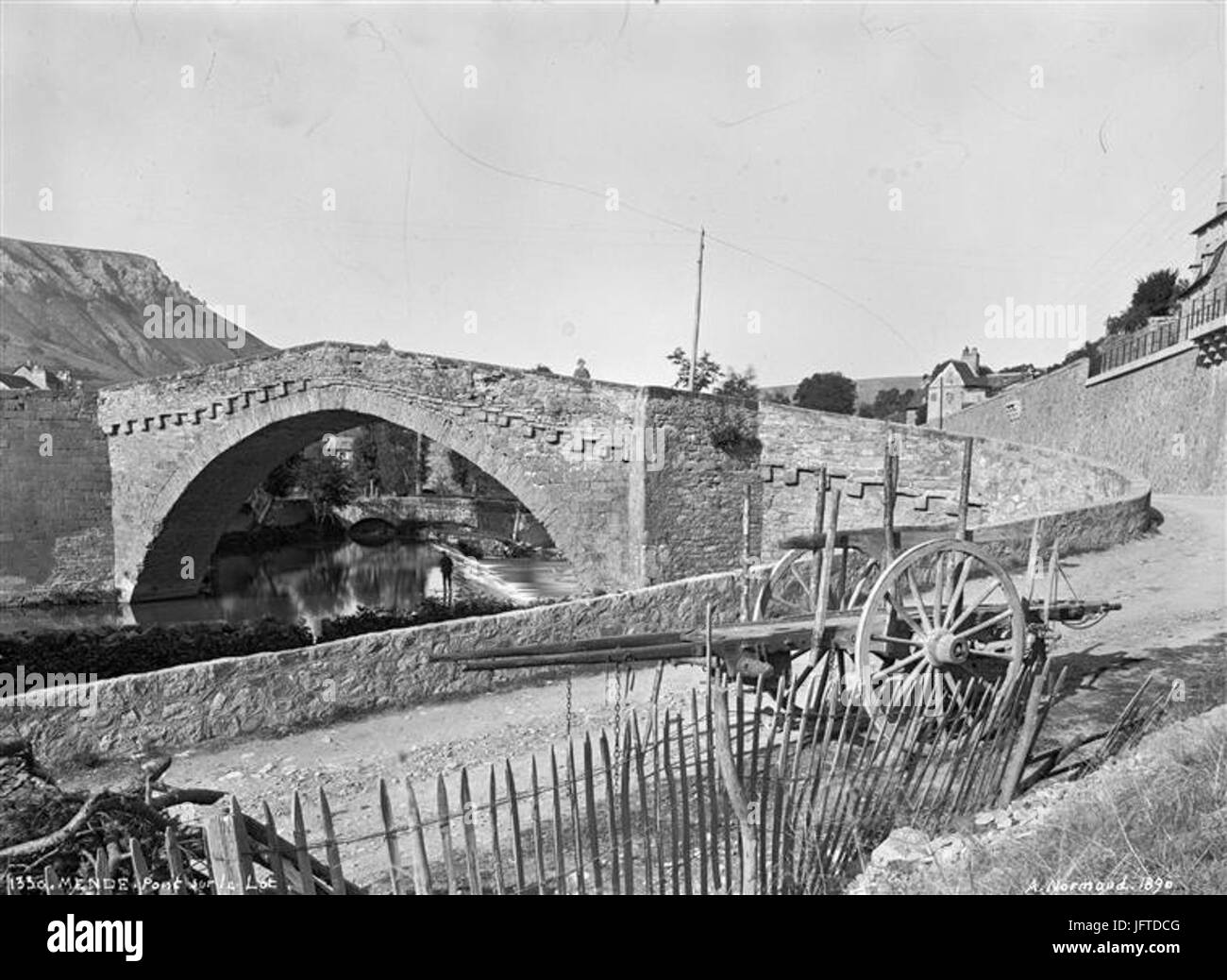 12-Pont Notre-dame sur le molte à Mende 28Alfred-Nicolas Normand 189029 Foto Stock