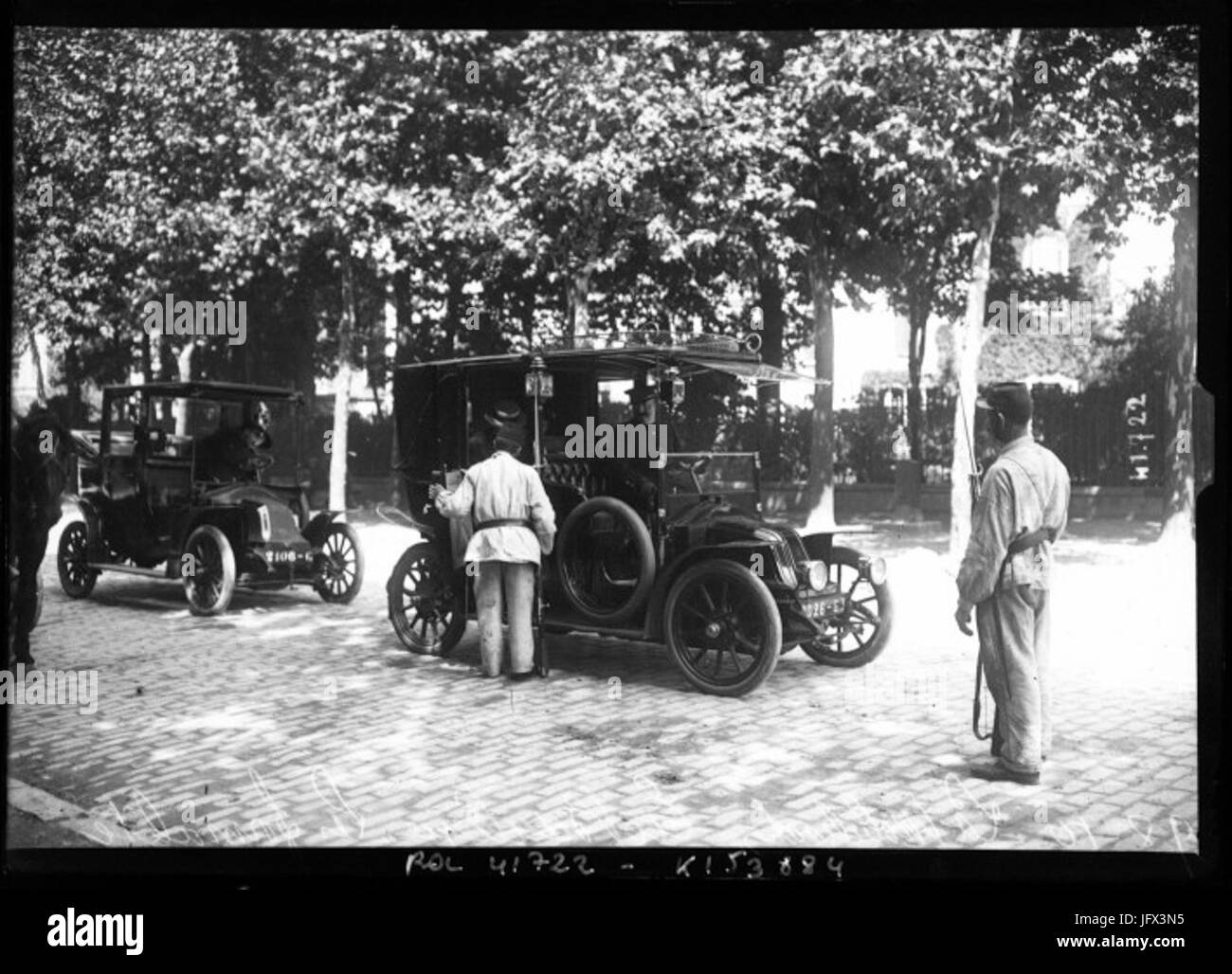 Contrôle d identite 1914 Foto Stock