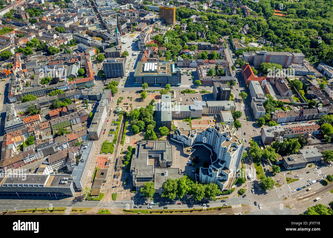 Henry King Square, centro di Gelsenkirchen Ahstraße, prevosto della parrocchia di Sant'Agostino, pedonale Bahnhofstrasse, Gelsenkirchen, zona della Ruhr, Nord Rhine-We Foto Stock