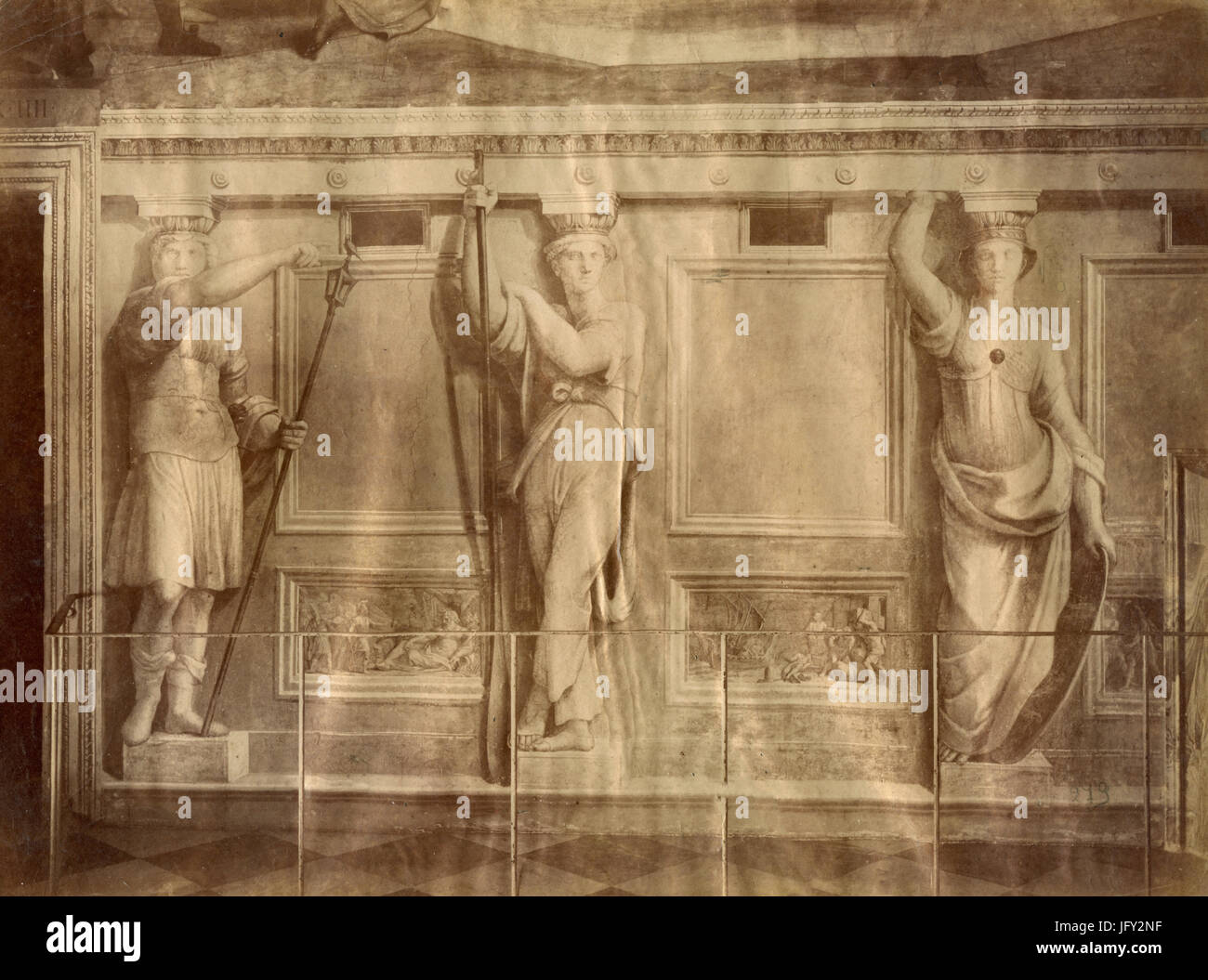 Statue in marmo ed affreschi, Italia Foto Stock