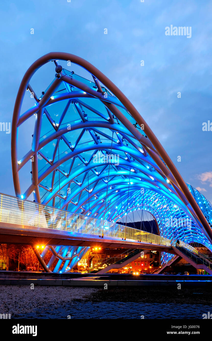 Ponte di pace, Tbilisi, Georgia Foto Stock
