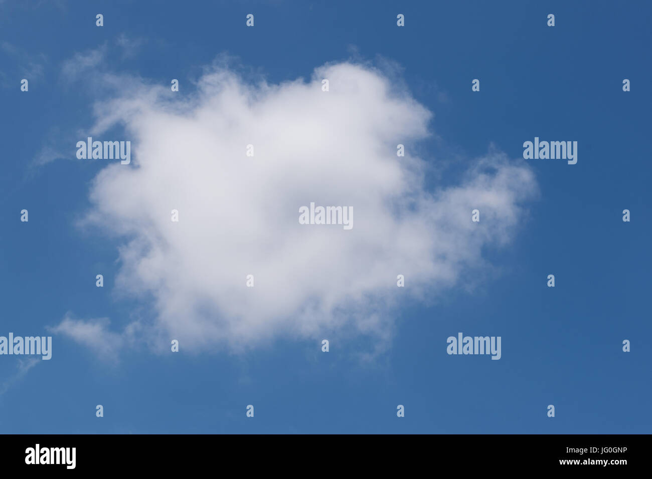 Cumulus Fractus nubi in un caldo pomeriggio del Texas Foto Stock