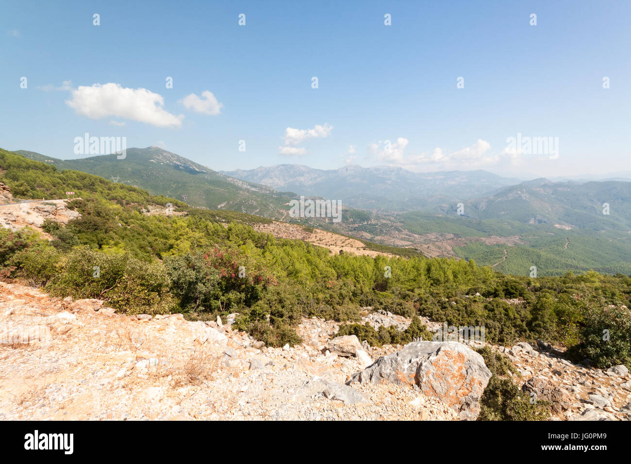 Vista sui monti Taurus a Antalya, Turchia Foto Stock