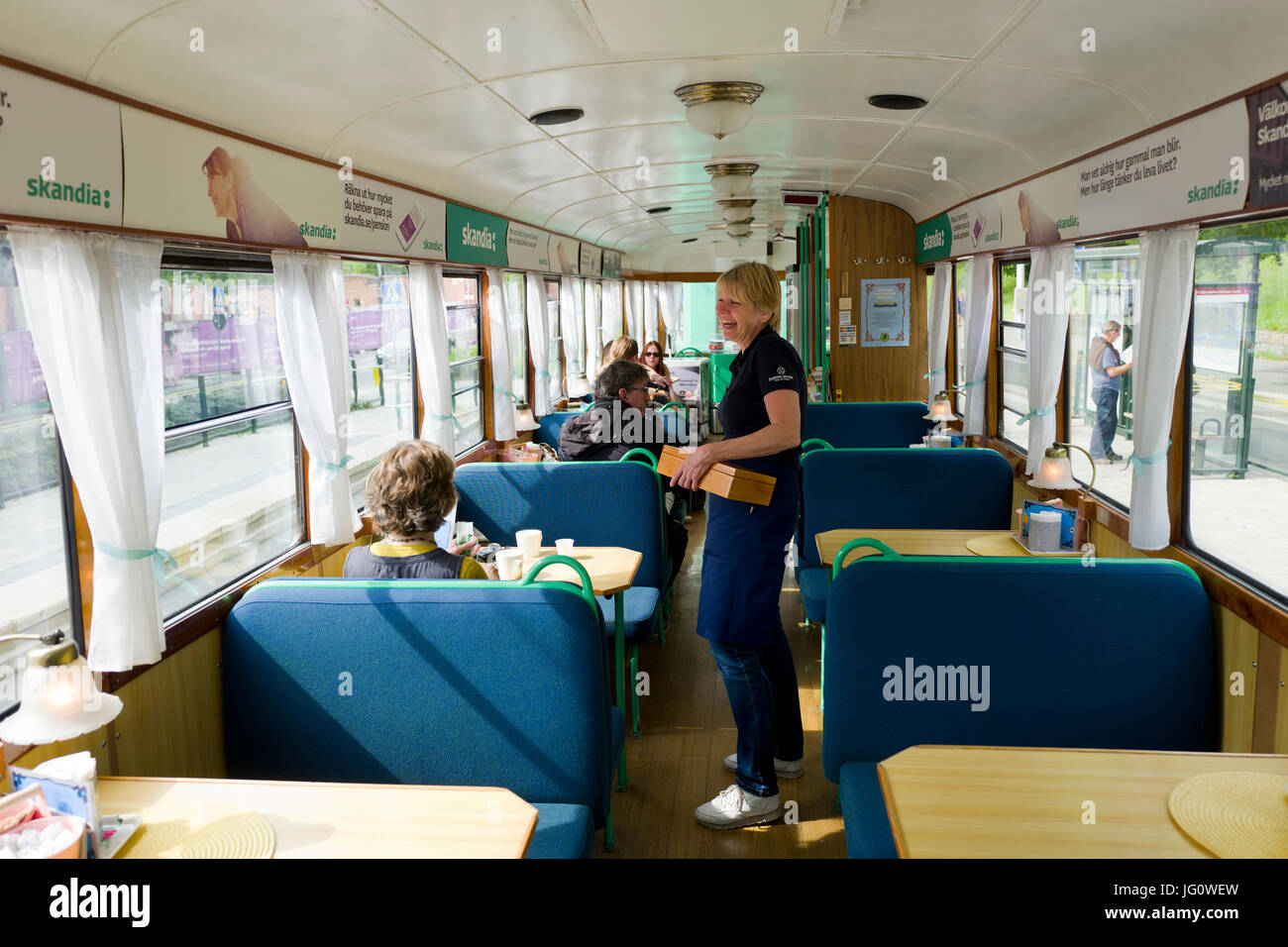 Cafe il tram a Stoccolma Foto Stock