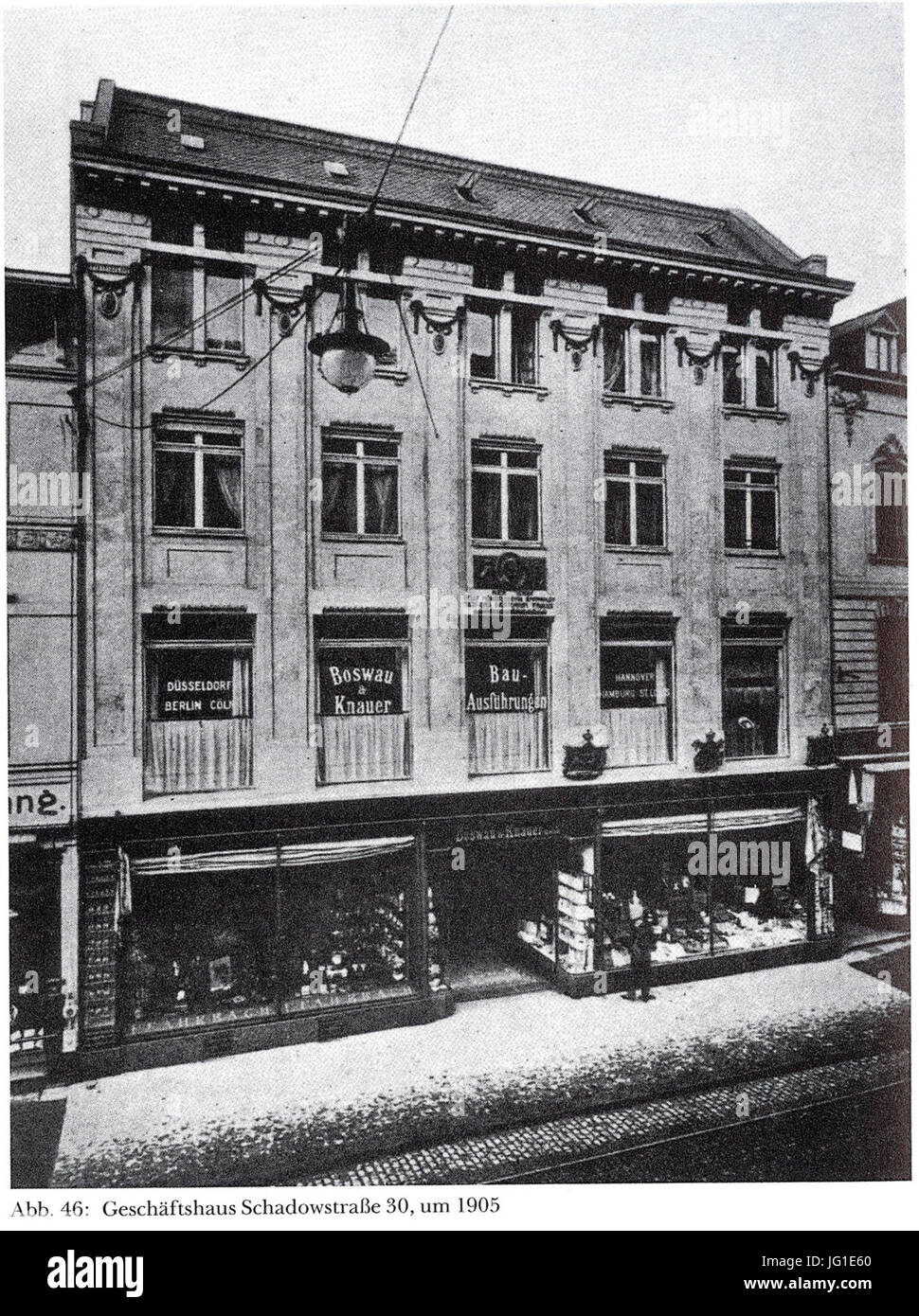 Düsseldorf, Geschäftshaus SCHADOWSTRASSE 30, Mendelssohn-Haus, um 1905 (Pietro Hüttenberger - Die Industrie- und Verwaltungsstadt (20. Jahrhundert) di Düsseldorf. Banda 3. Schwann, Düsseldorf 1990) Foto Stock