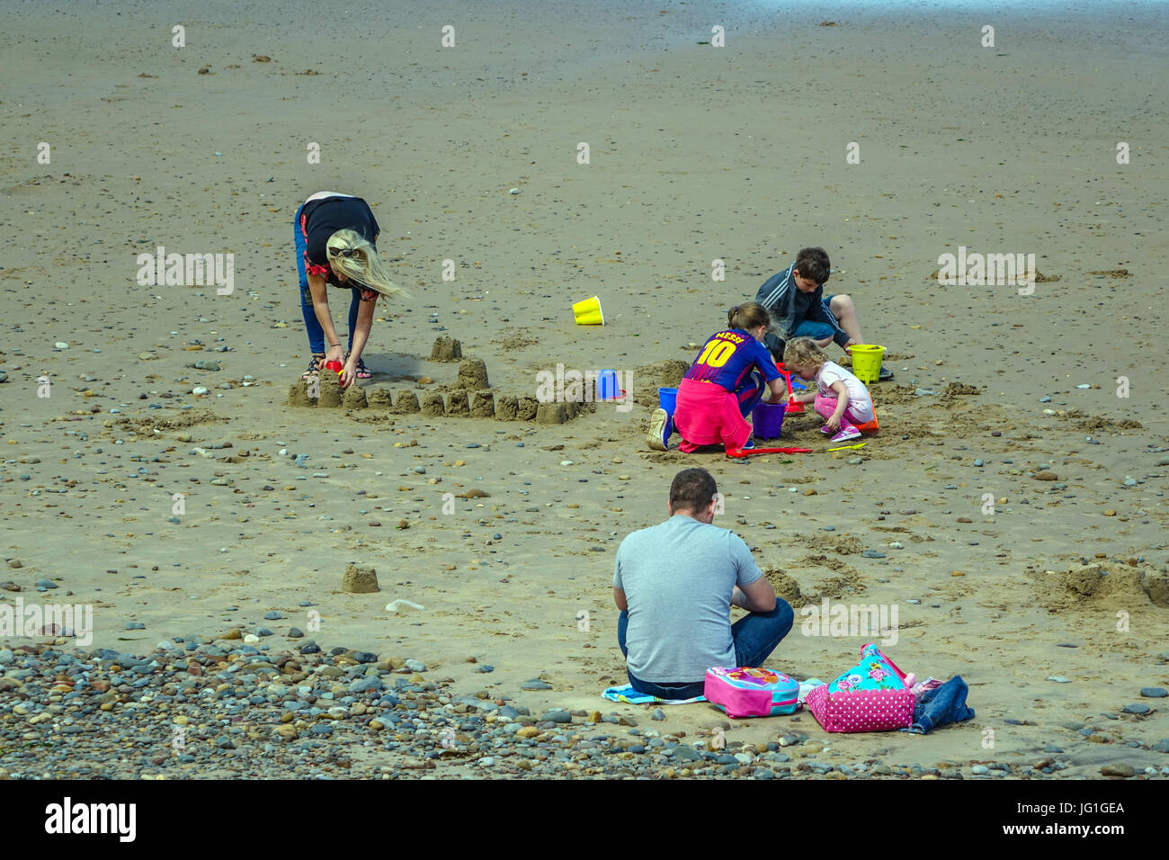 Tipico inglese estate vacanza mare, Saltburn dal mare, North Yorkshire Foto Stock