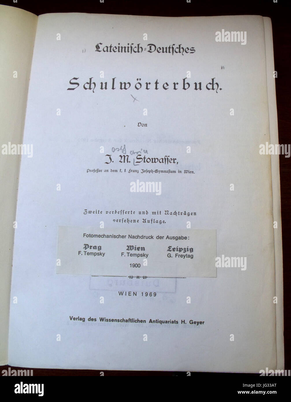 Lateinisch-Deutsches Schulwörterbuch JM Stowasser (1900) Foto Stock