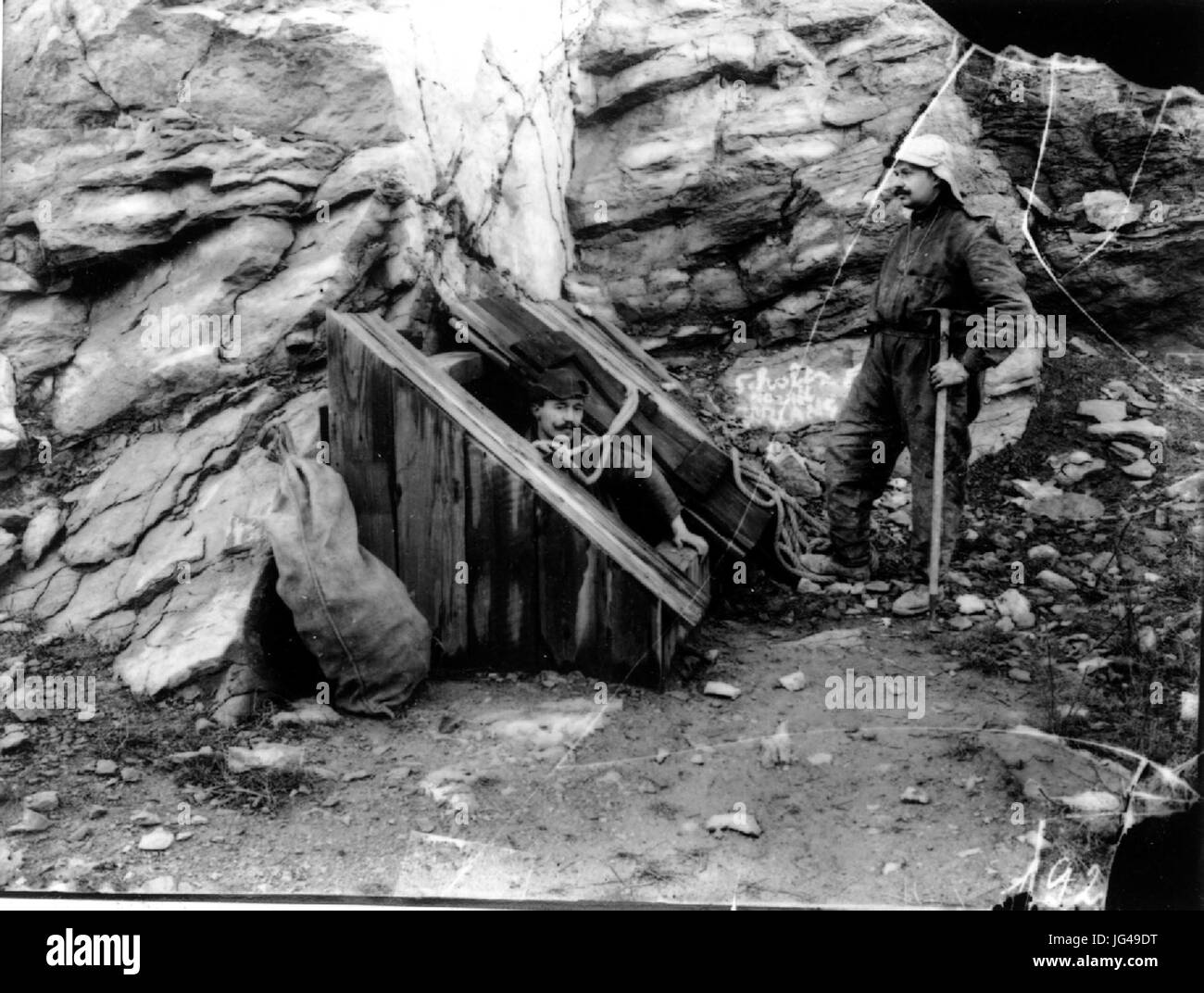 PơA1l-völgyi-barlang 010 az egykori 1. bejơA1rat Bekey I. G Foto Stock