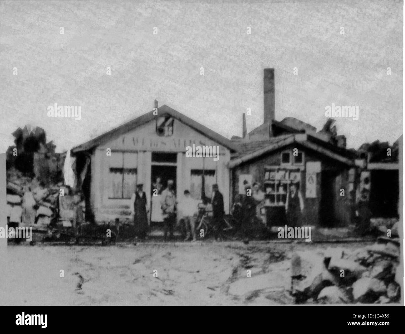 M 92 une rue de Sermaize café coiffeur Foto Stock