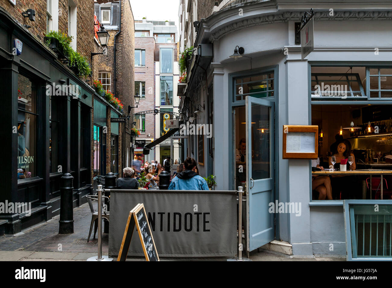Antidote Wine Bar e ristorante, Newburgh St, Carnaby, London, Regno Unito Foto Stock