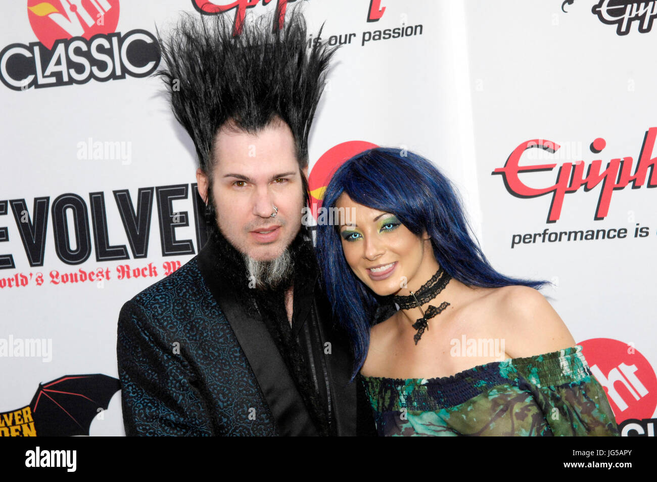 Wayne static (l) moglie tera wray statico di arrivare 3° annuale di revolver golden gods awards il club nokia Aprile 20,2011 Los Angeles, California. Foto Stock