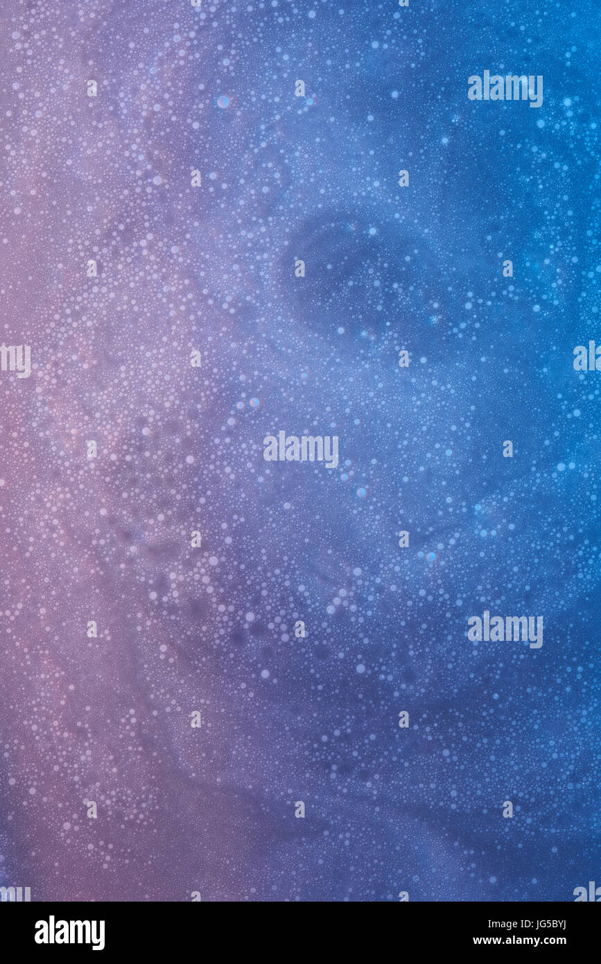 Abstract viola sullo sfondo di bolle. La consistenza della schiuma wallpaper Foto Stock