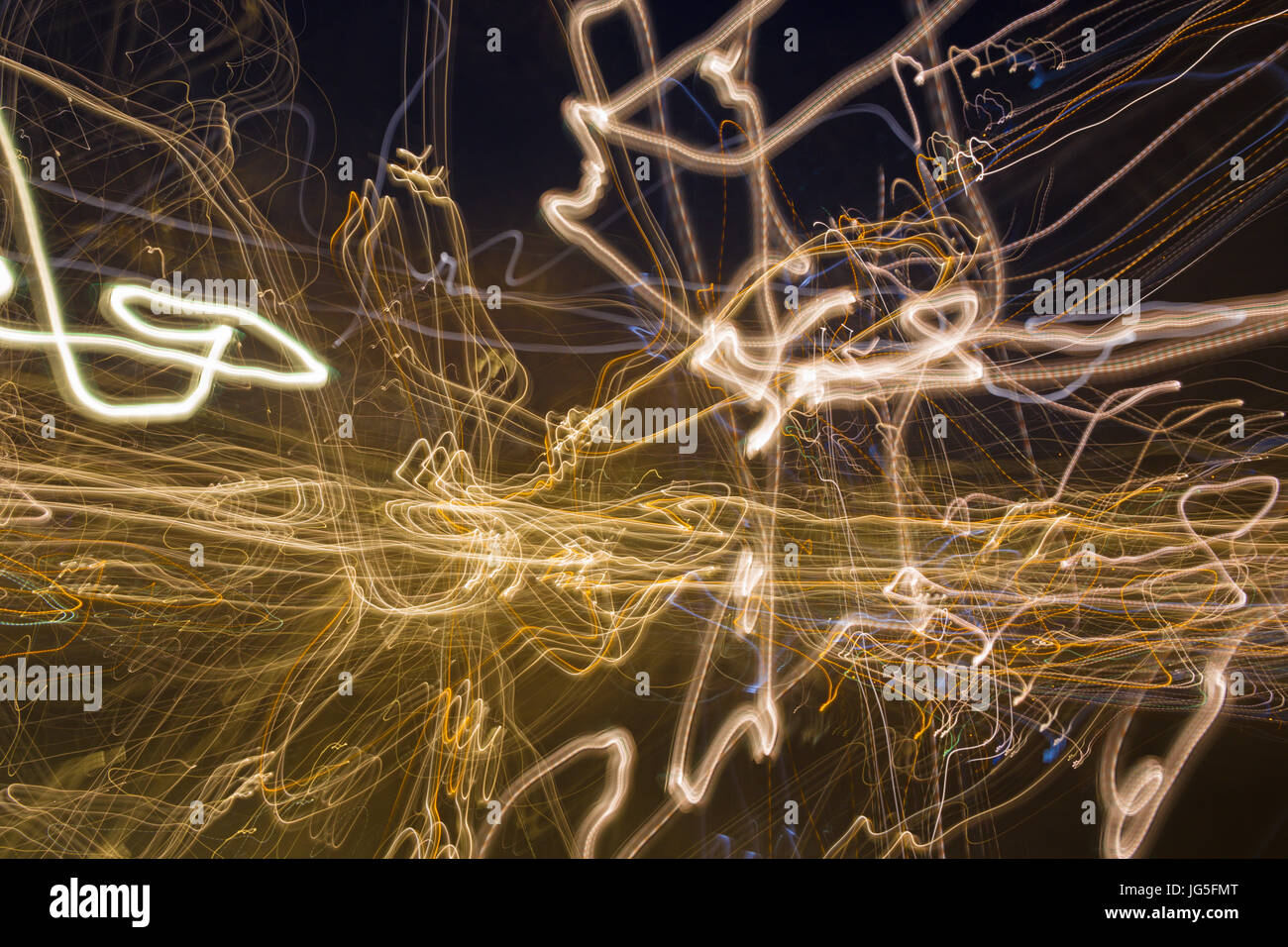 L'abstract sfondo con le luci in movimento Foto Stock