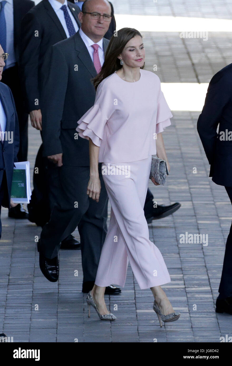 Madrid, Spagna. 4 Luglio, 2017. Regina spagnola Letizia Ortiz durante la riunione con " Patronato de la Fundacion de Ayuda Contra la Drogadicción ( FAD ) " a Madrid il martedì 04 luglio, 2017 Credit: Gtres Información más Comuniación on line,S.L./Alamy Live News Foto Stock