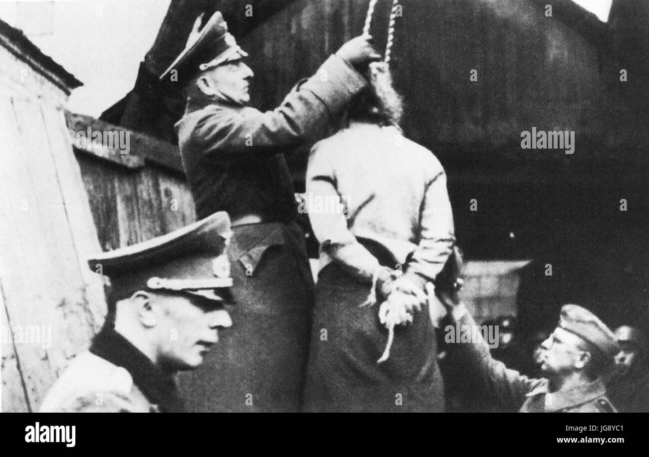 Masha Bruskina 281924-194129 04 Foto Stock