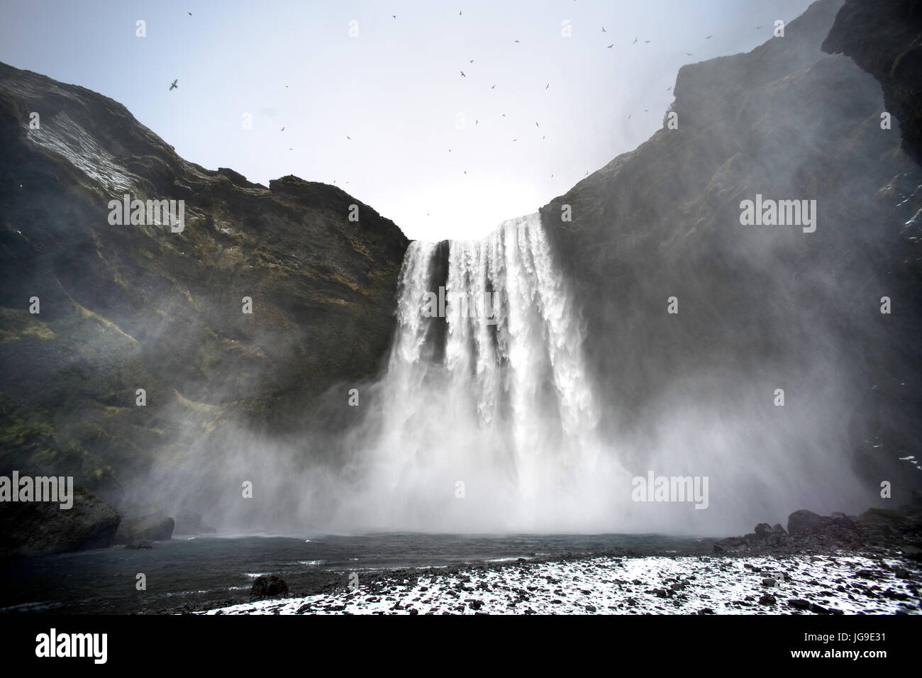 Cascata di Skógafoss, Islanda, in inverno Foto Stock