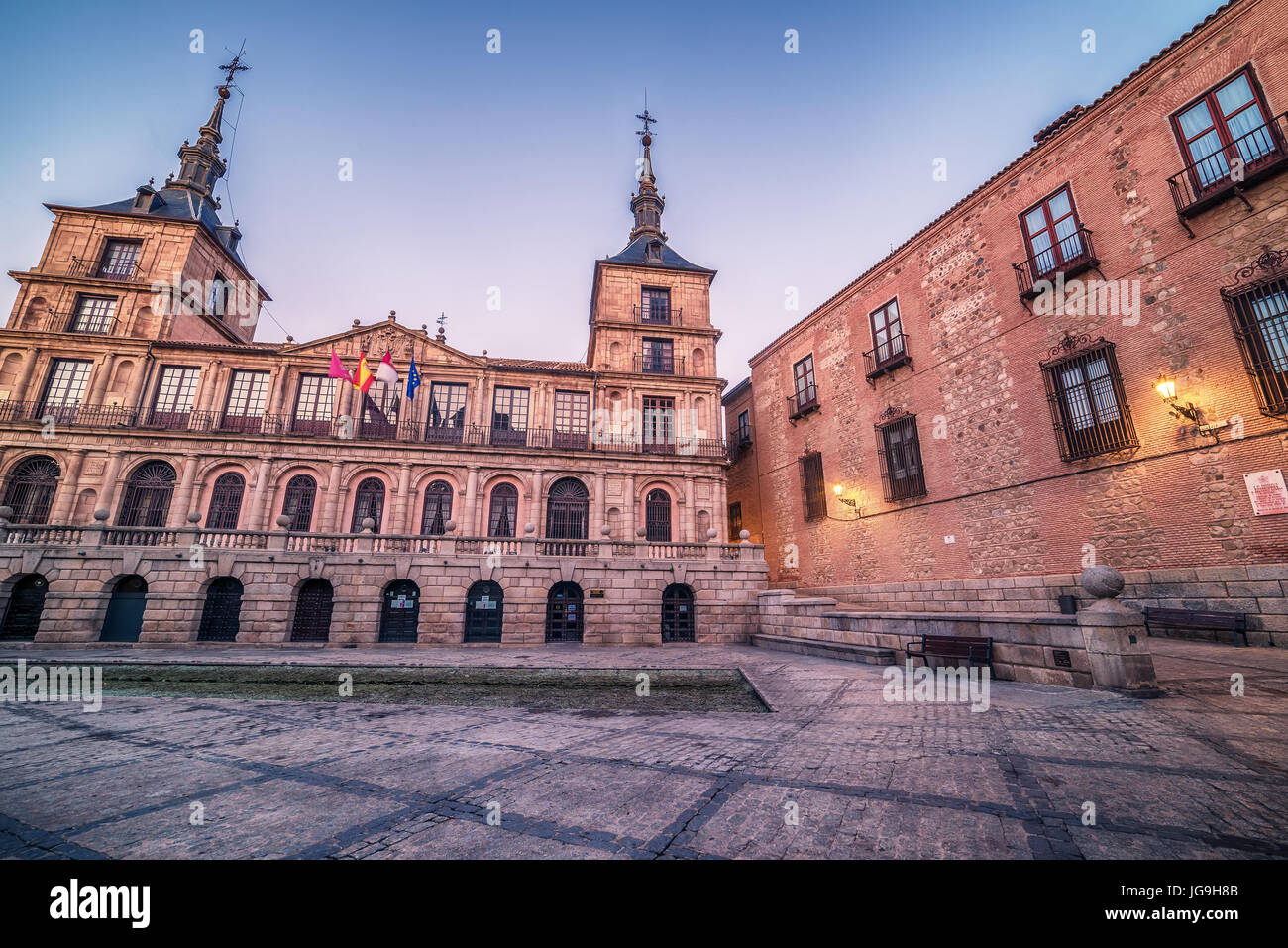 Toledo, Spagna: la città vecchia e la Cattedrale quadrati Foto Stock Toledo, Spagna: la città vecchia e la Cattedrale quadrati Foto Stock
