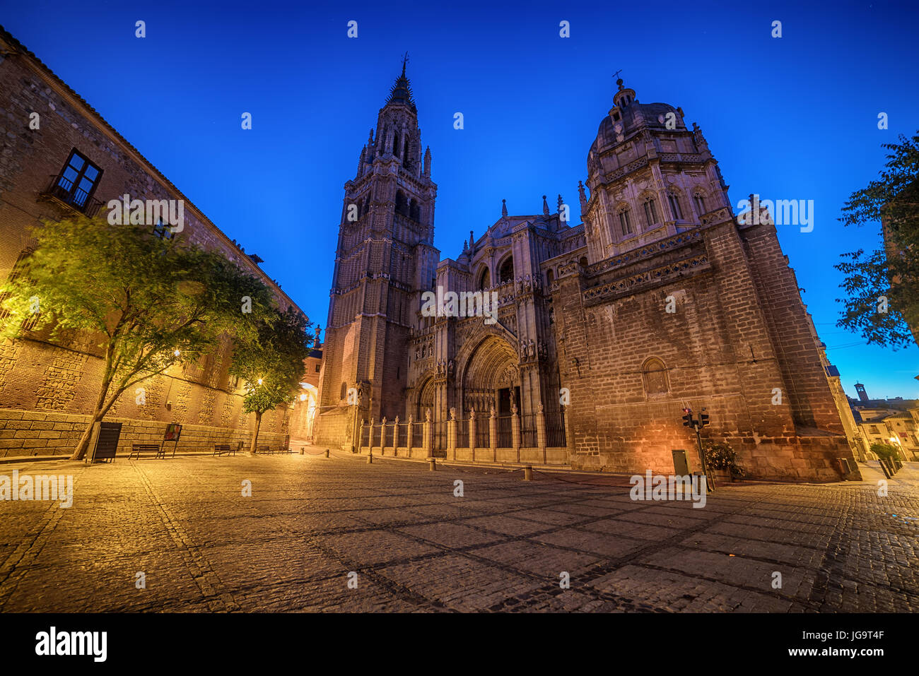 Toledo, Spagna: la città vecchia e la Cattedrale quadrati Foto Stock Toledo, Spagna: la città vecchia e la Cattedrale quadrati Foto Stock
