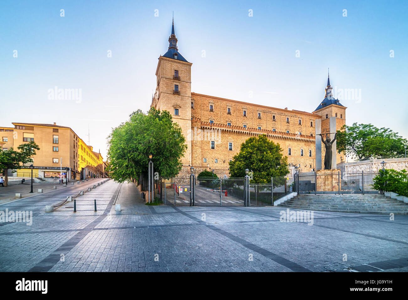Toledo, Spagna: il Alcasar Foto Stock Toledo, Spagna: il Alcasar Foto Stock