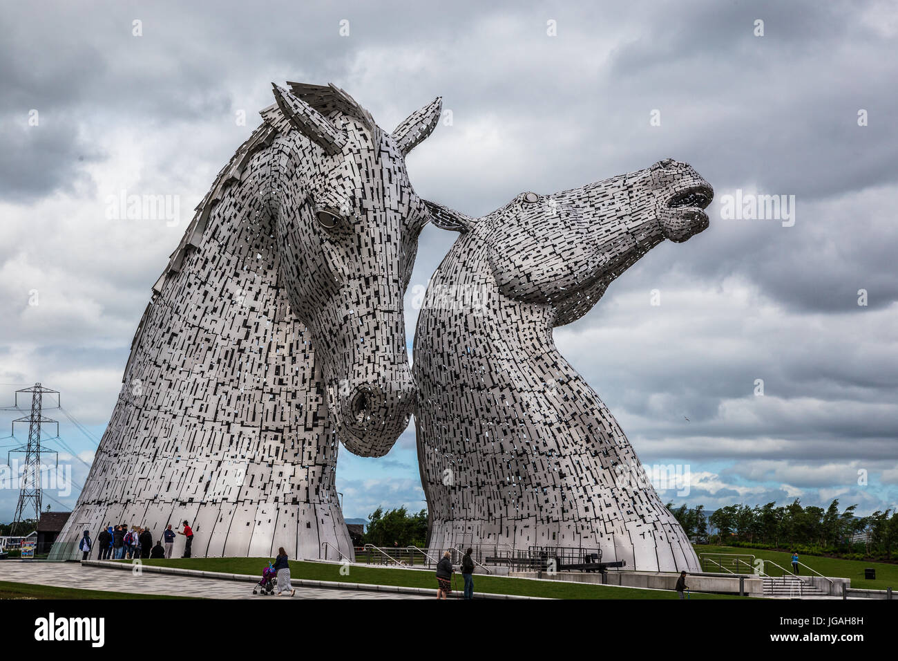 Il Kelpies - sculture di due cavalli dal canale di Forth e Clyde nella elica Park, Falkirk, Scozia. Foto Stock