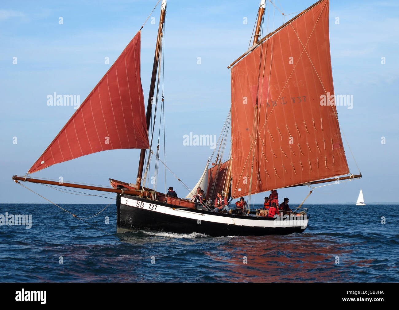 Vecchia regata a vela, Binic porto vicino Saint-Brieuc, Cotes-d'Armor, Bretagne, Bretagna, Francia, Europa Foto Stock