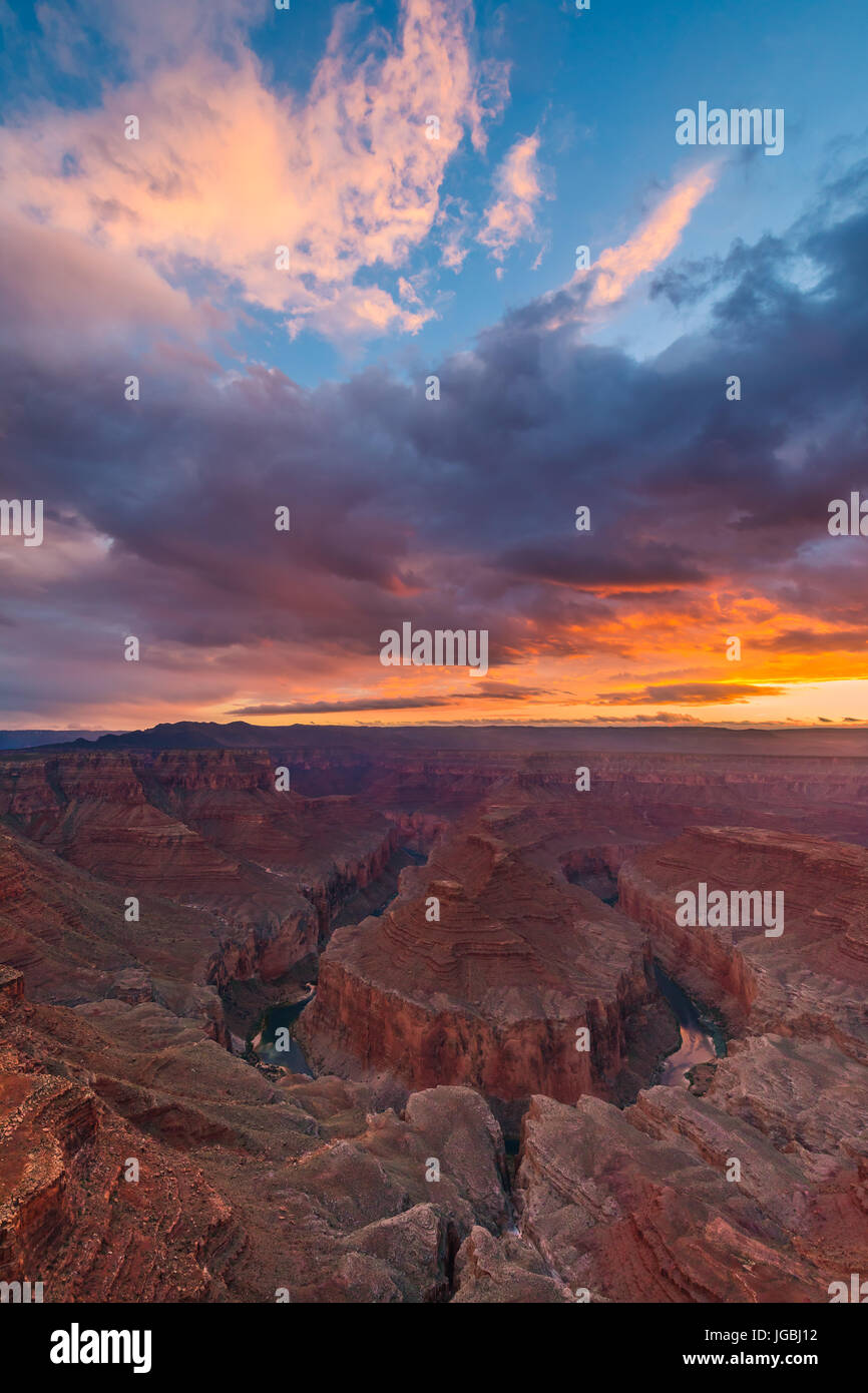 Punto Tatahatso, con vista sul fiume Colorado Foto Stock