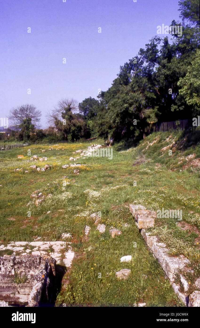 Gli antichi vi secolo a.c. tempio di Artemide, Corfù, Grecia Foto Stock