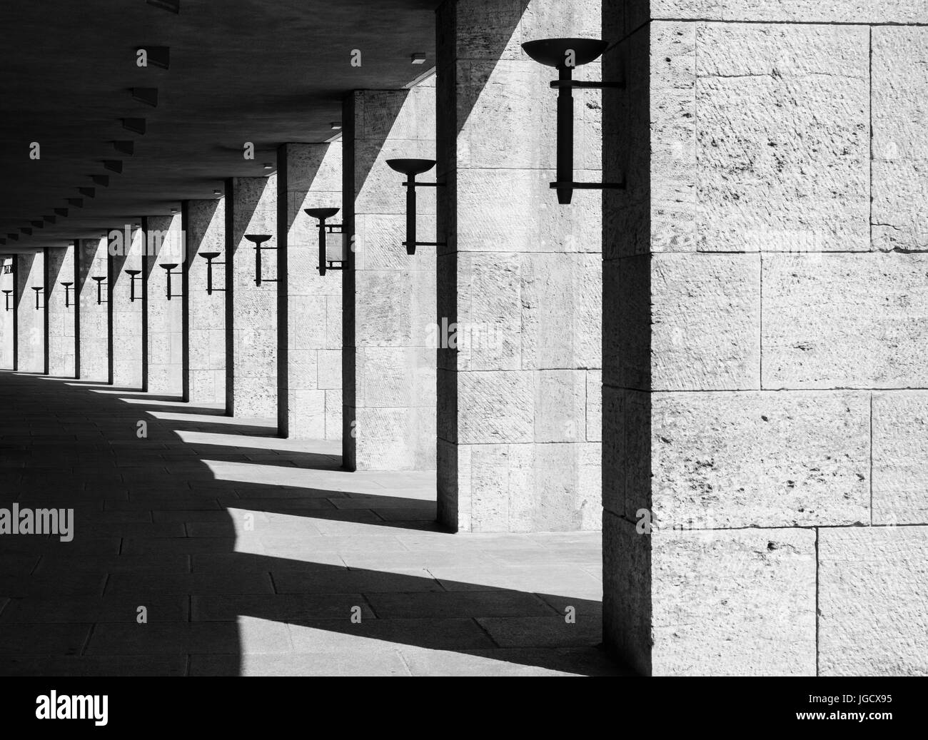 Corridoio sul perimetro di Olympiastadion ( Stadio Olimpico di Berlino, Germania Foto Stock