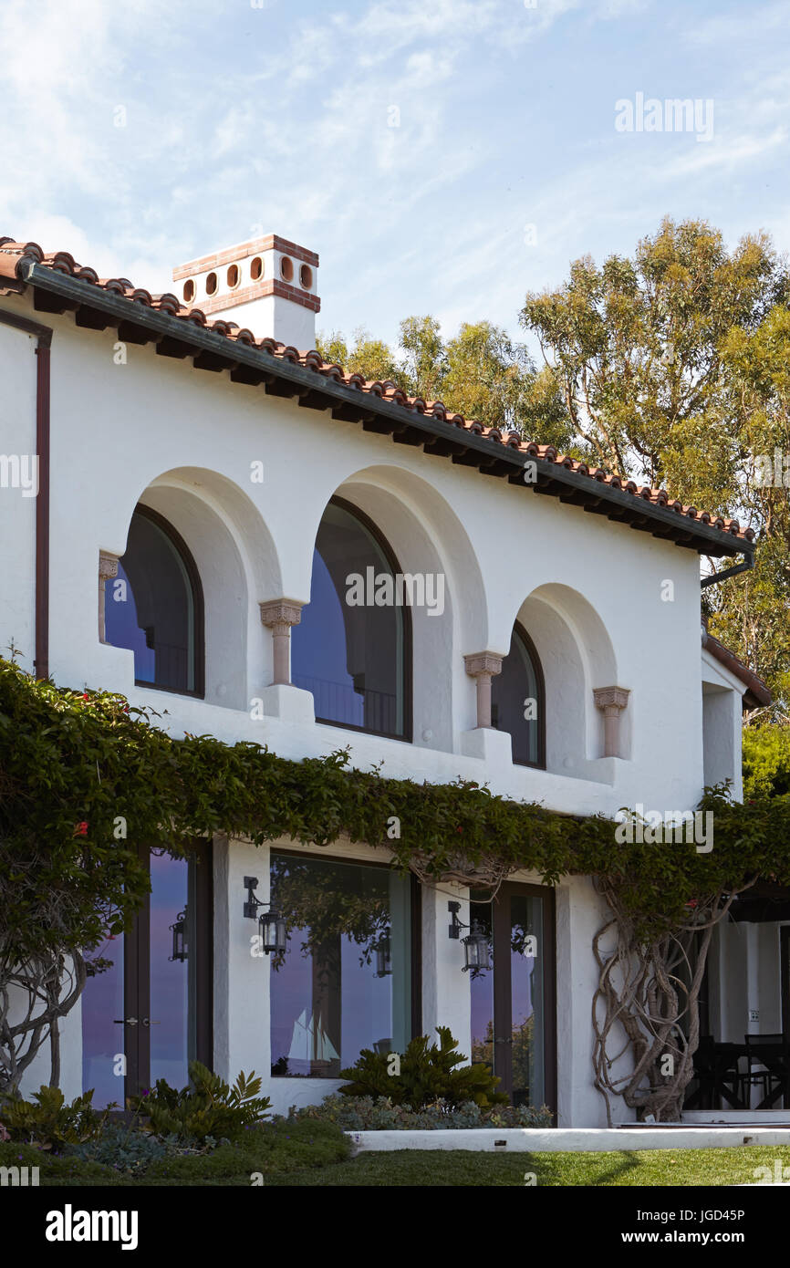 Spagnolo residenza coloniale in Malibu Foto Stock