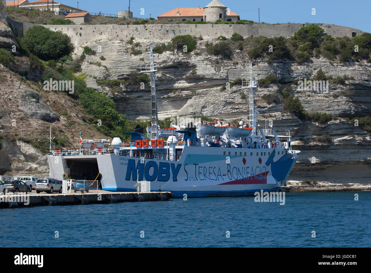 Bonifacio :Navetta da e per la Sardegna Foto Stock