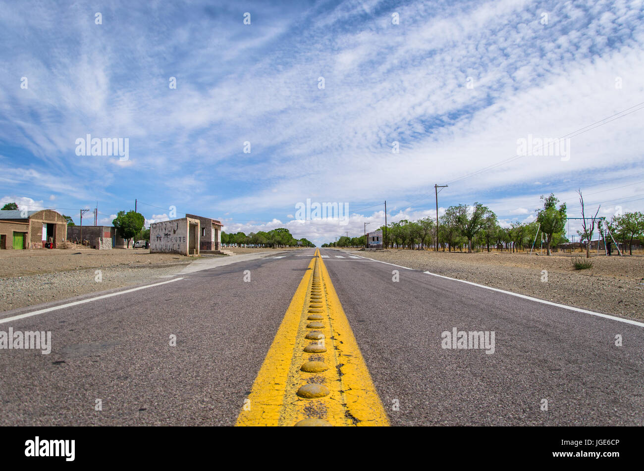 In qualsiasi punto del nacional strada numero 9 nel nord dell'Argentina tra La Quiaca eun Humahuaca. Foto Stock