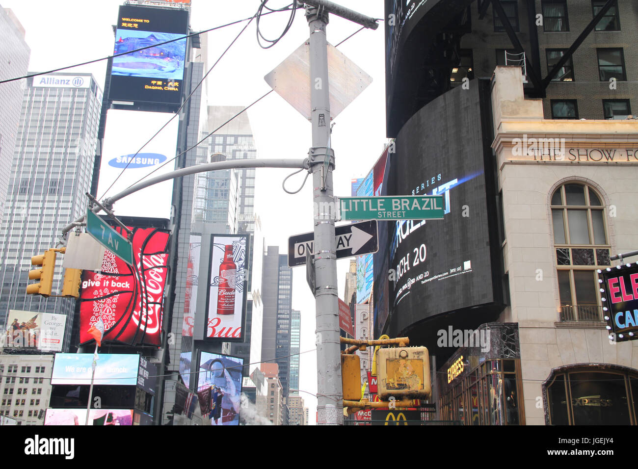 Poco Brasile Street, 46th street, Times Square, New York, Stati Uniti Foto Stock