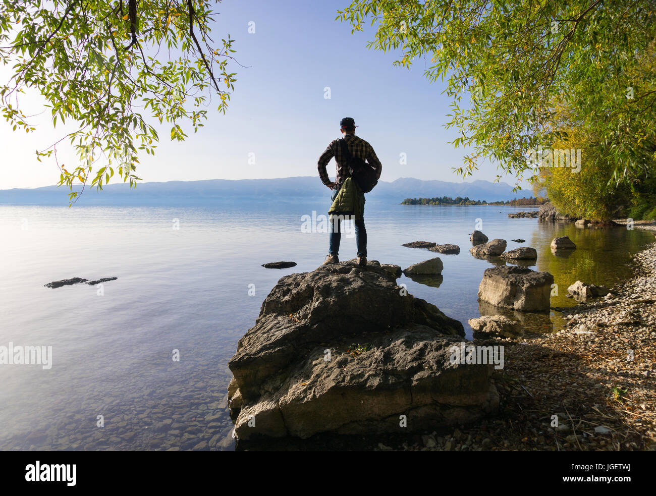 Il sentiero intorno al lago di Ohrid Macedonia Foto Stock