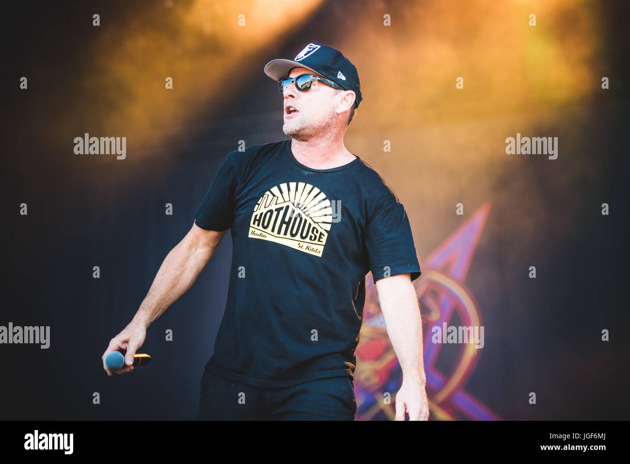 Clisson, Francia. 17 Giugno, 2017. Ugly Kid Joe suonare dal vivo sul palco del Festival Hellfest 2017 in Clisson. Credito: Alessandro Bosio/Pacific Press/Alamy Live News Foto Stock