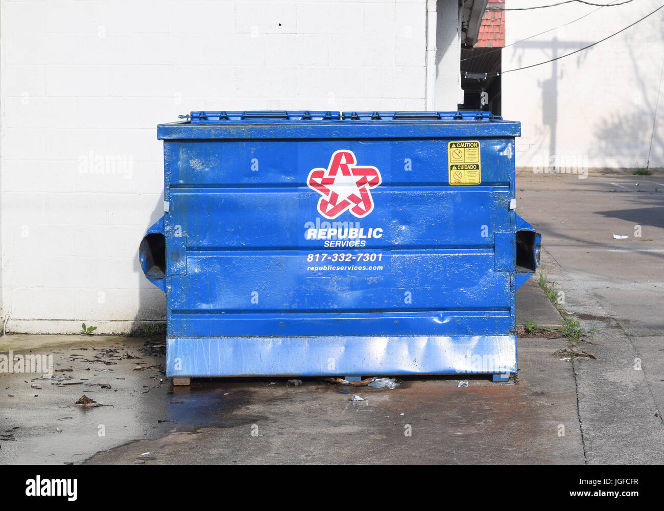 Repubblica Servizi blu dumpster cestino Foto Stock