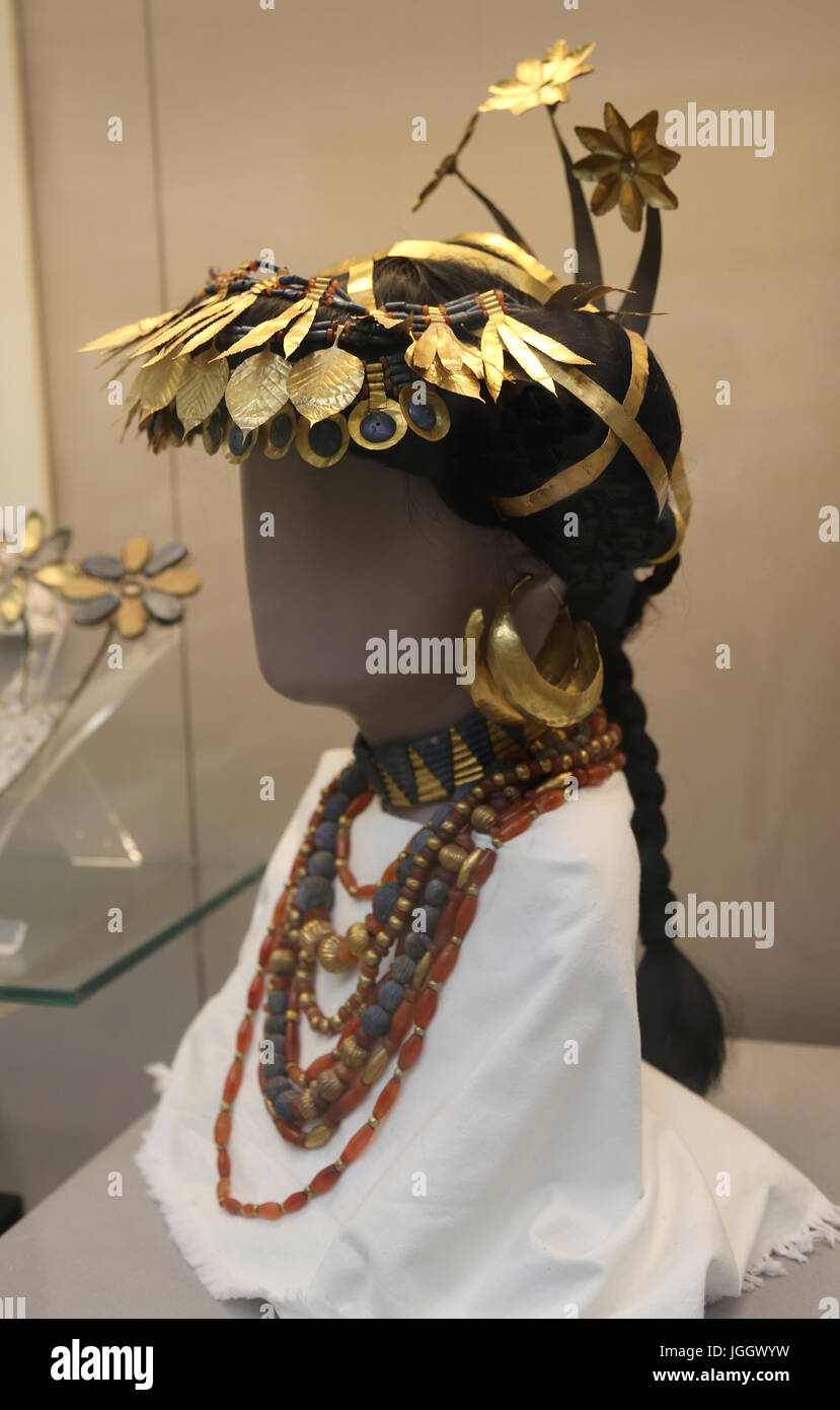 L'Iraq. Roya. cimitero. Ur. Early Dynastic III. Nastro color oro da una testa-vestito. Femmina. 2600 BC. British Museum. Londra. Foto Stock