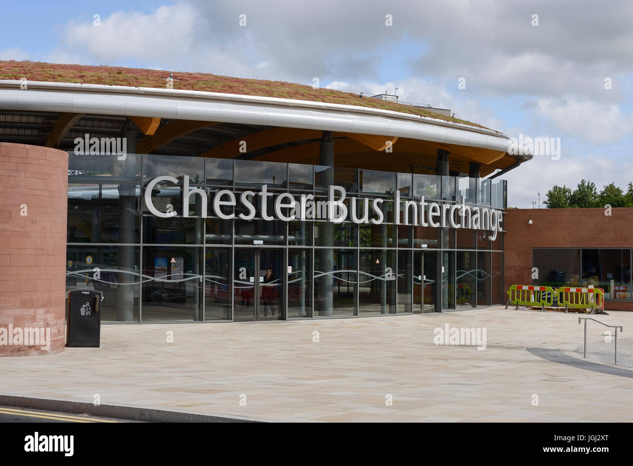 Vista esterna del nuovo Chester scambio Bus in Chester city centre REGNO UNITO Foto Stock